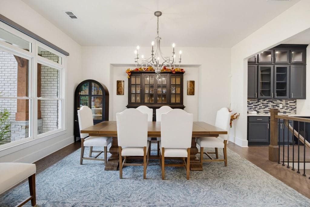 5 bedroom, 6 bathroom, 4,692 sq ft single family residence for sale at 14180 Reserve Manor Lane, Roswell, GA 30075 — photo 7