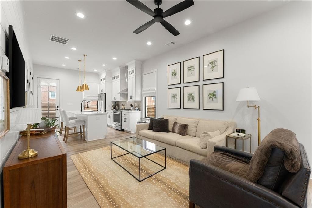 3 bedroom, 3 bathroom, 1,800 sq ft single family residence for sale at 317 Clarendon Court, Gainesville, GA 30501 — photo 9
