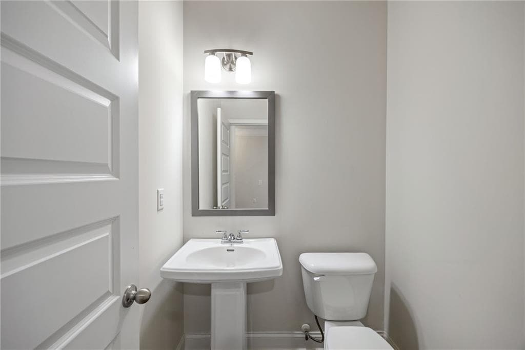 3 bedroom, 3 bathroom, 1,848 sq ft townhouse for sale at 1571 Summer Song Drive, Marietta, GA 30067 — photo 10