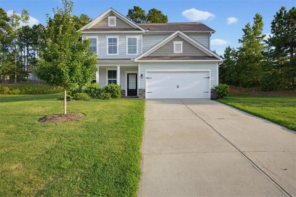 4 bedroom, 3 bathroom, 2,207 sq ft single family residence under contract at 676 Ragan Court, Social Circle, GA 30025