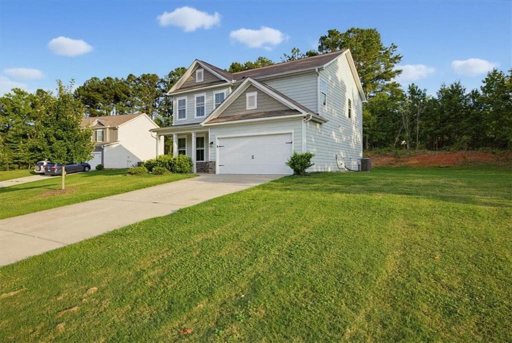 4 bedroom, 3 bathroom, 2,207 sq ft single family residence under contract at 676 Ragan Court, Social Circle, GA 30025 — photo 2