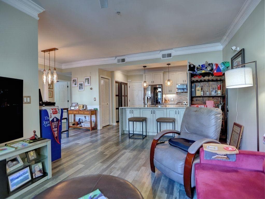 1 bedroom, 1 bathroom, 789 sq ft condominium for sale at 955 Juniper Street 1116, Atlanta, GA 30309 — photo 9