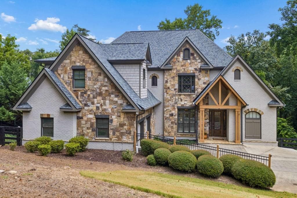 4 bedroom, 4 bathroom, 6,102 sq ft single family residence for sale at 3330 Chimney Point Drive, Cumming, GA 30041