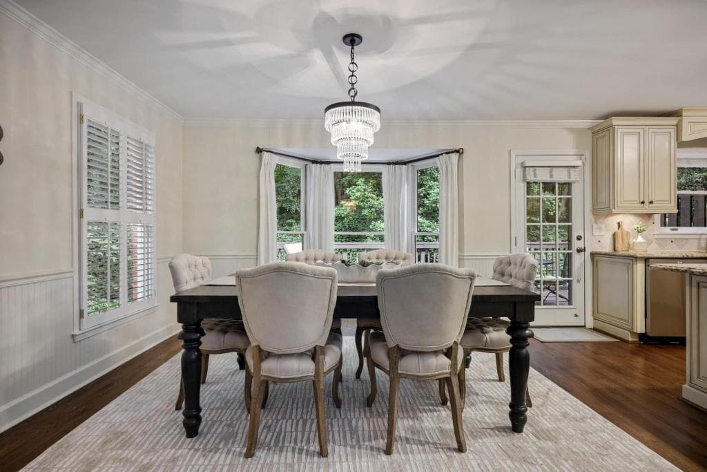 3 bedroom, 4 bathroom, 2,406 sq ft townhouse for sale at 2201 Defoors Mill Drive, Atlanta, GA 30318 — photo 7