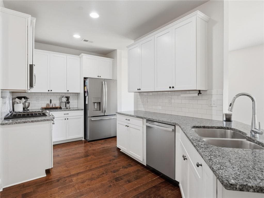 3 bedroom, 3 bathroom, 1,868 sq ft single family residence for sale at 147 Fieldbrook Crossing, Canton, GA 30115 — photo 9