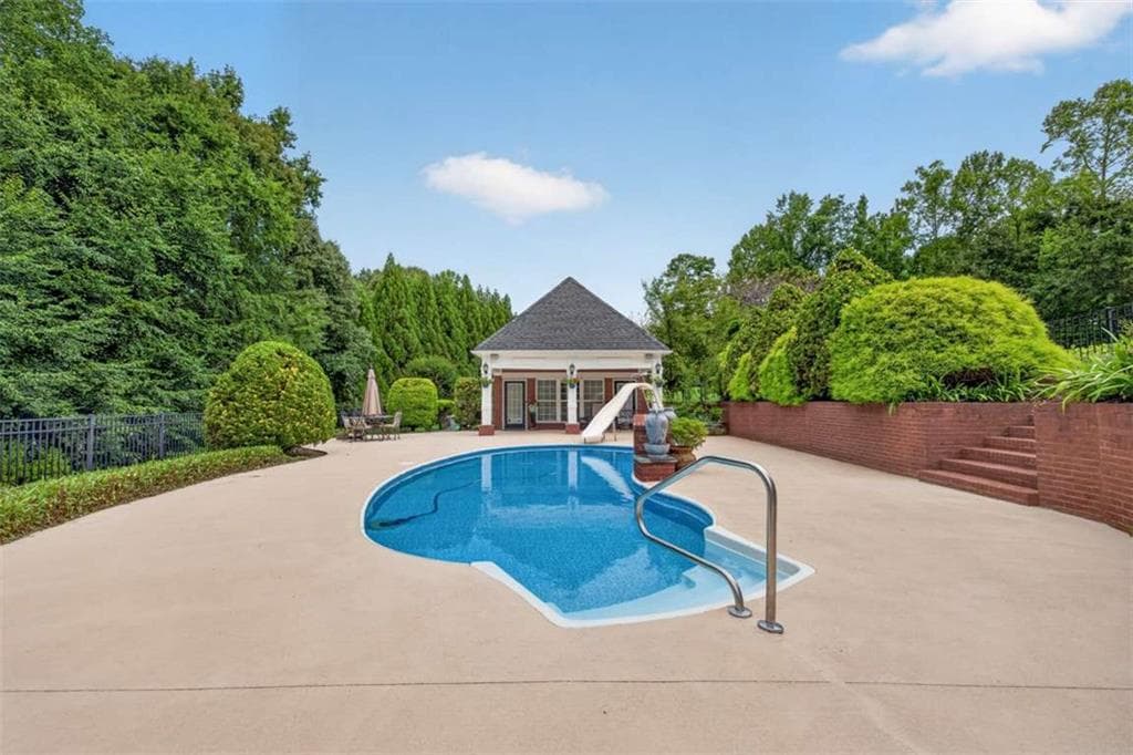 4 bedroom, 4 bathroom, 3,582 sq ft single family residence for sale at 1077 Scales Creek Road, Homer, GA 30547 — photo 3
