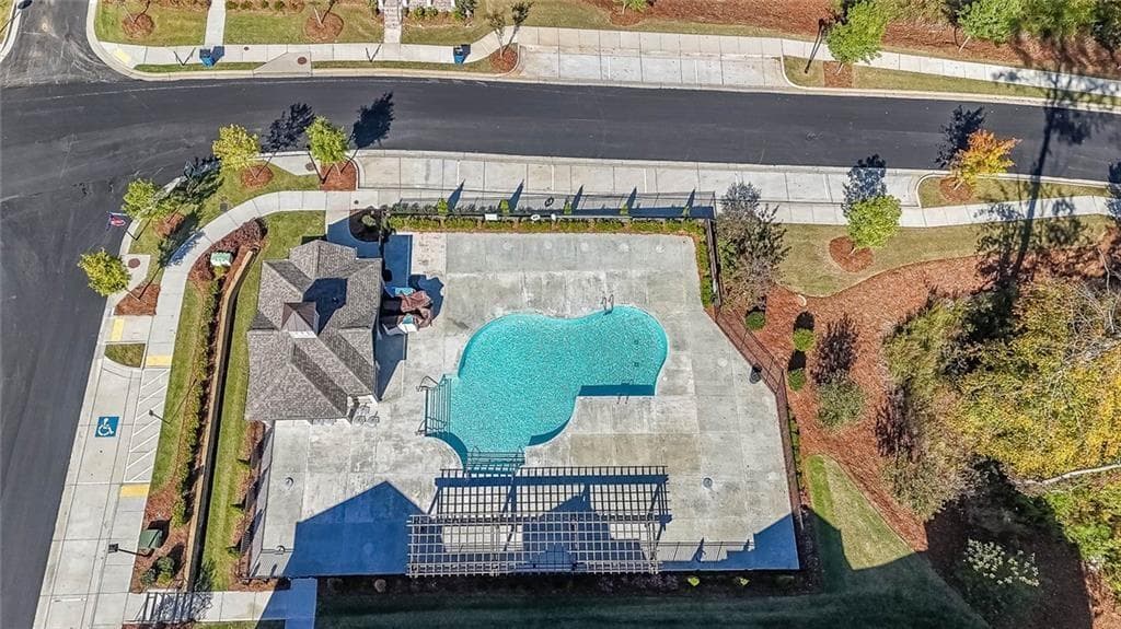 3 bedroom, 3 bathroom, 2,072 sq ft townhouse for sale at 3355 Cresswell Link Way, Duluth, GA 30096 — photo 7