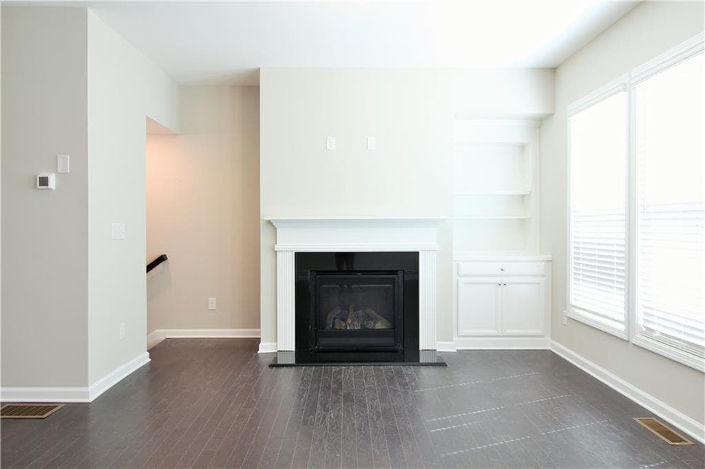 4 bedroom, 4 bathroom, 2,269 sq ft townhouse for rent at 271 Northaven Avenue, Suwanee, GA 30024 for $2,700 a month — photo 5