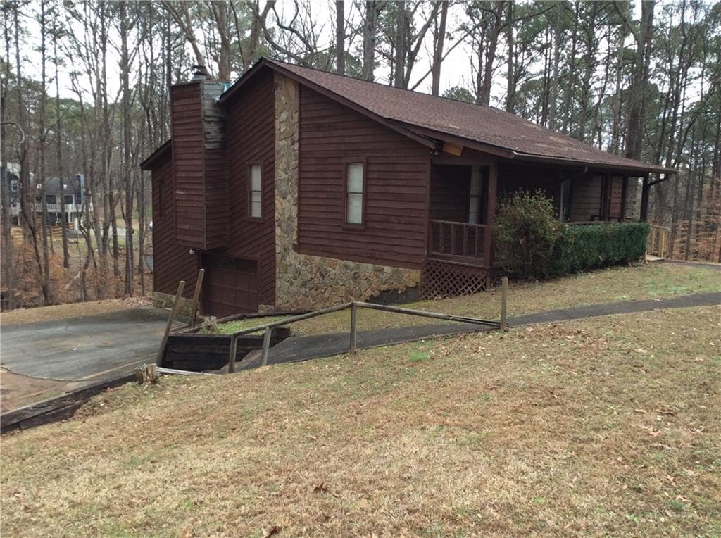 2 bedroom, 2 bathroom, 1,260 sq ft single family residence for sale at 3161 Marble Quarry Road, Canton, GA 30114 — photo 5