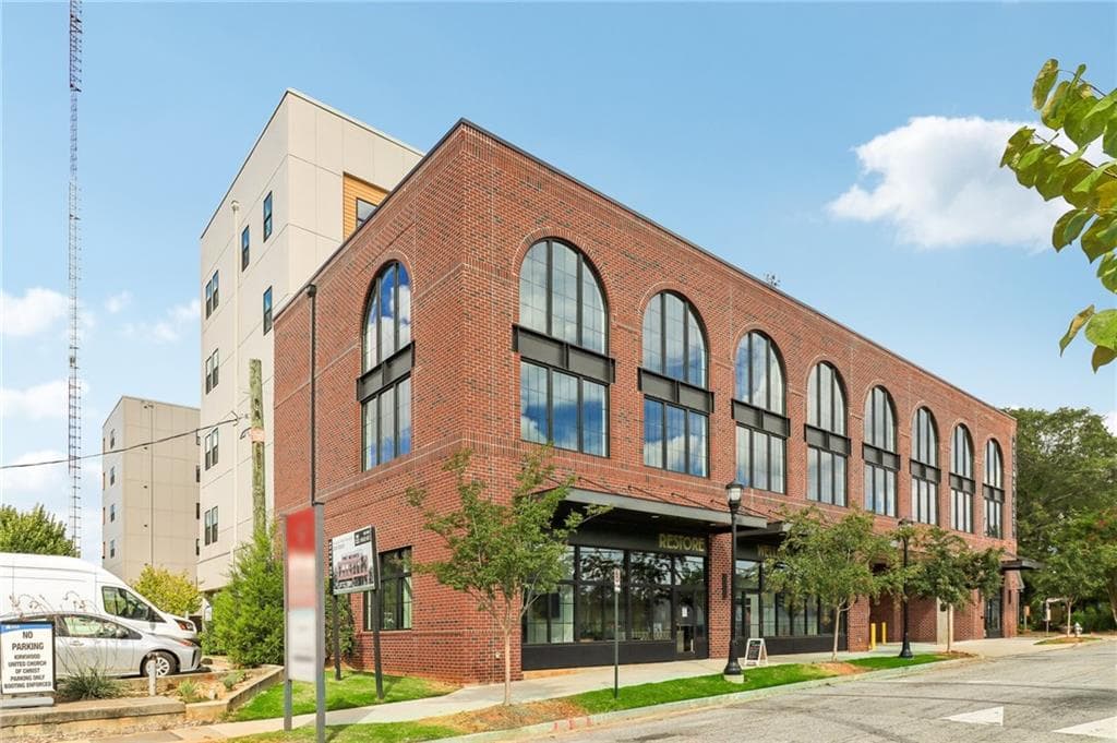 2 bedroom, 2 bathroom, 1,449 sq ft condominium for sale at 112 Rogers Street 206, Atlanta, GA 30317 — photo 3