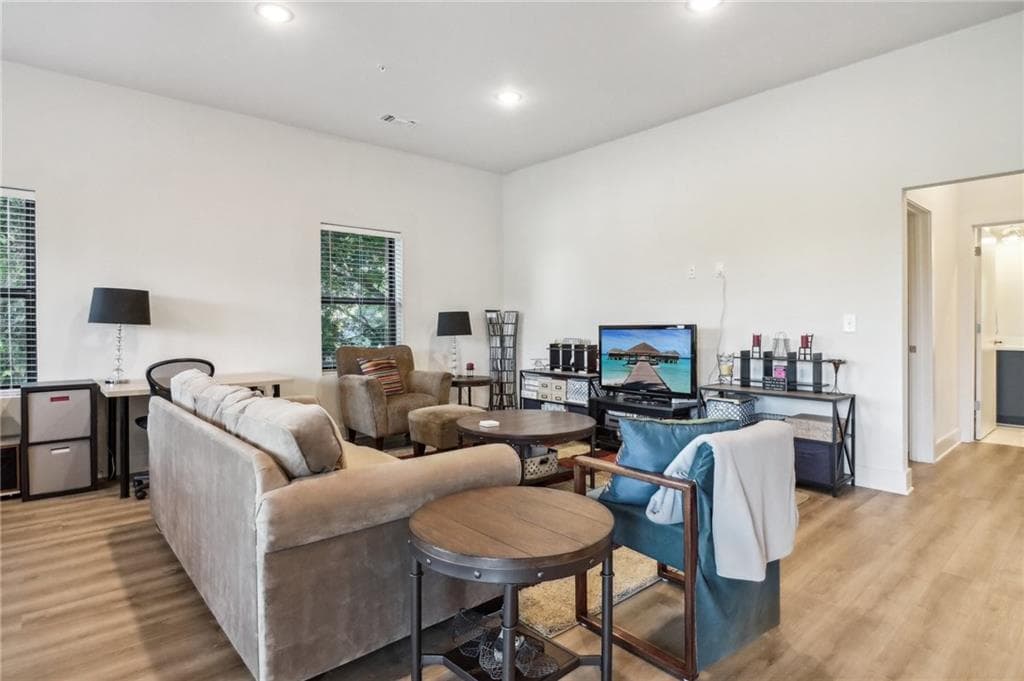 2 bedroom, 2 bathroom, 1,449 sq ft condominium for sale at 112 Rogers Street 206, Atlanta, GA 30317 — photo 7