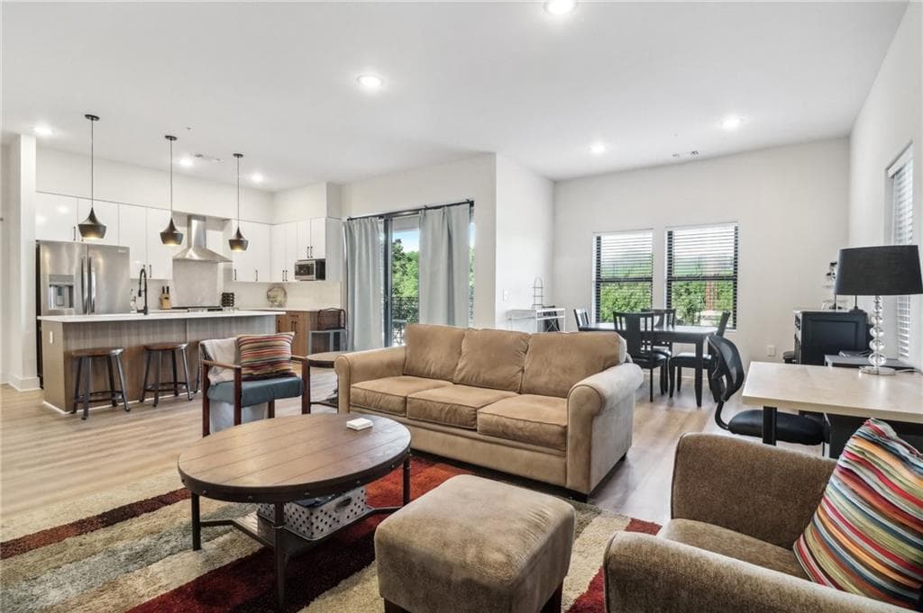 2 bedroom, 2 bathroom, 1,449 sq ft condominium for sale at 112 Rogers Street 206, Atlanta, GA 30317 — photo 9