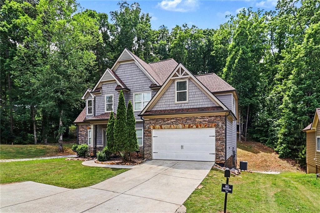 5 bedroom, 3 bathroom, 2,432 sq ft single family residence for sale at 3475 Reynolds Road, Douglasville, GA 30135 — photo 1 of 30