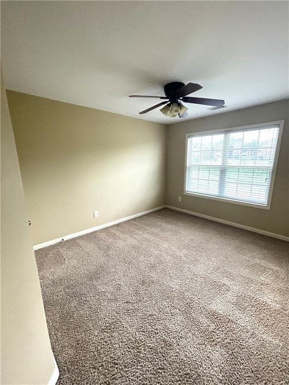 4 bedroom, 4 bathroom, 2,273 sq ft townhouse for rent at 2207 Pebble Beach Drive, Lawrenceville, GA 30043 for $2,200 a month — photo 8