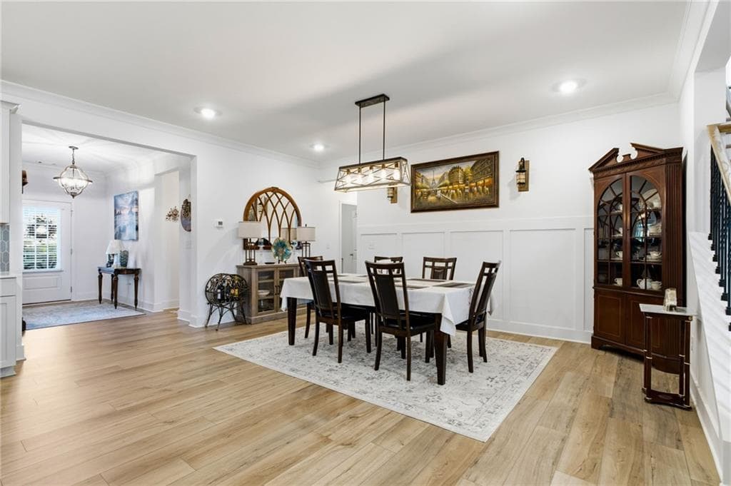 3 bedroom, 3 bathroom, 2,778 sq ft single family residence for sale at 2811 Freshwater Court, Gainesville, GA 30507 — photo 7