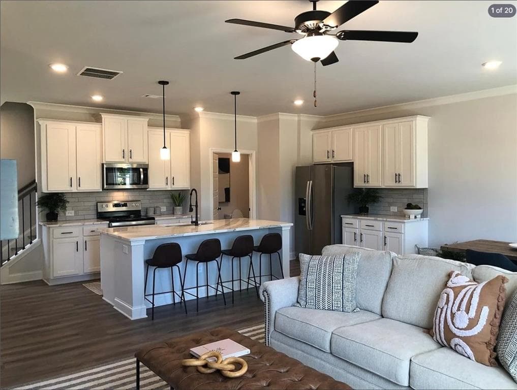 3 bedroom, 3 bathroom, 1,850 sq ft townhouse for rent at 4729 Cypress Park Drive, Gainesville, GA 30504 for $2,050 a month — photo 4