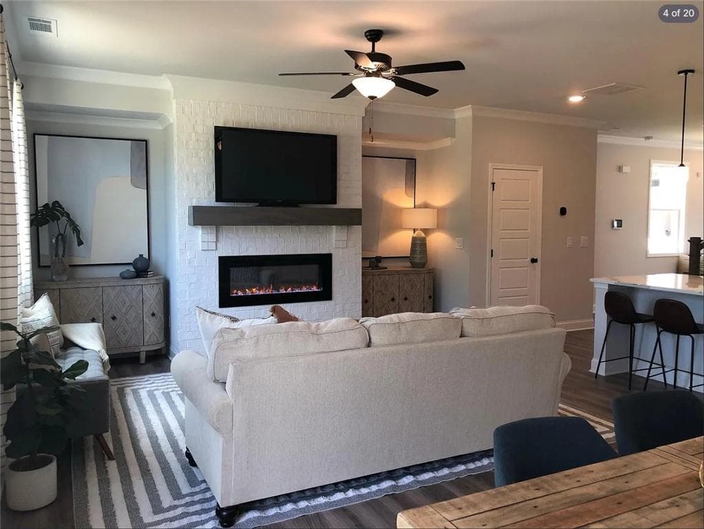3 bedroom, 3 bathroom, 1,850 sq ft townhouse for rent at 4729 Cypress Park Drive, Gainesville, GA 30504 for $2,050 a month — photo 8