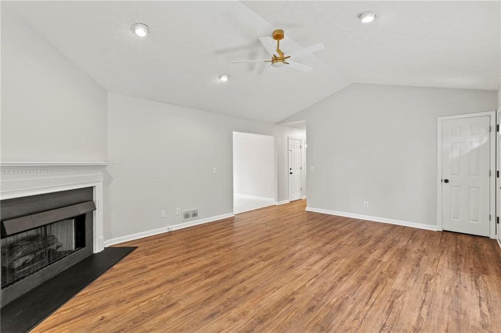 3 bedroom, 3 bathroom, 1,512 sq ft single family residence for rent at 6360 Mountain View Trail, Cumming, GA 30041 for $2,500 a month — photo 5