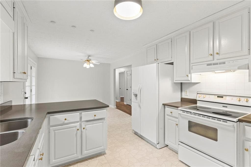 3 bedroom, 3 bathroom, 1,512 sq ft single family residence for rent at 6360 Mountain View Trail, Cumming, GA 30041 for $2,500 a month — photo 9