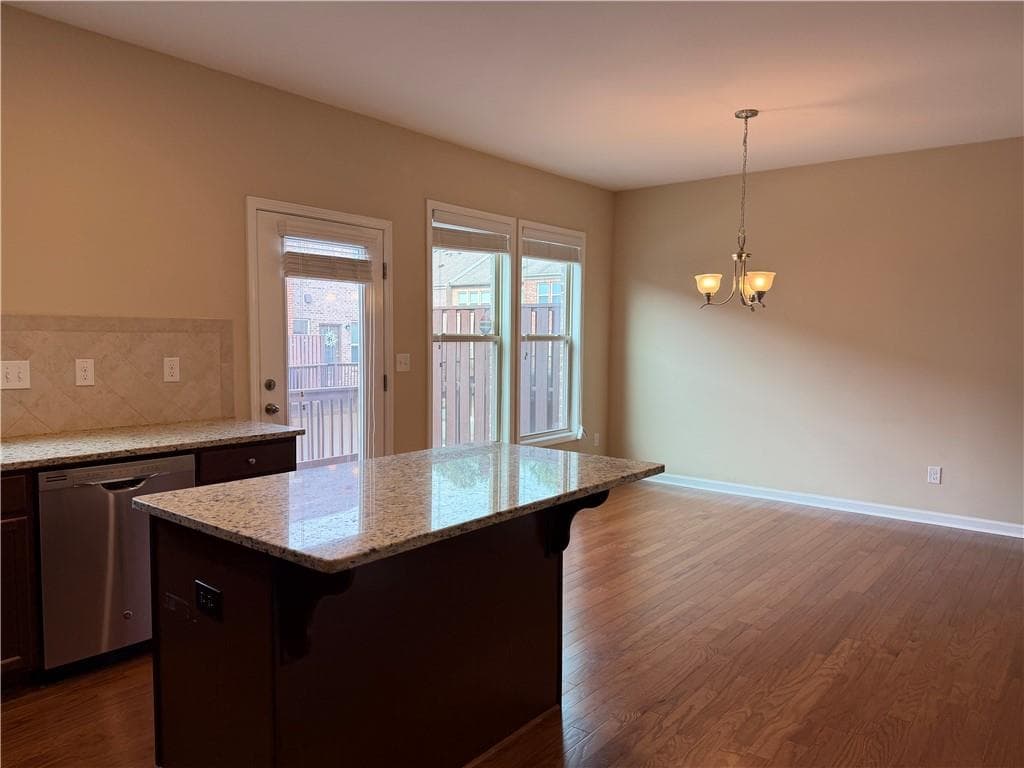 4 bedroom, 4 bathroom, 2,116 sq ft townhouse for rent at 3487 New Fawn Lane, Milton, GA 30004 for $2,900 a month — photo 9