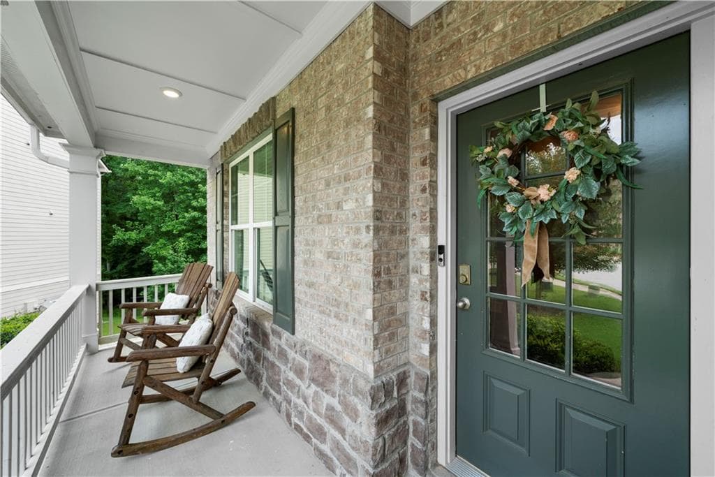 4 bedroom, 3 bathroom, 3,170 sq ft single family residence for sale at 166 Richmond Way, Villa Rica, GA 30180 — photo 4