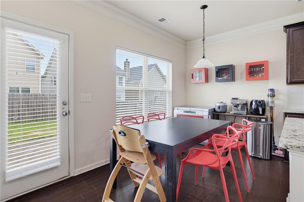 3 bedroom, 3 bathroom, 2,220 sq ft single family residence for sale at 2978 Woodward Down Trail, Buford, GA 30519 — photo 7