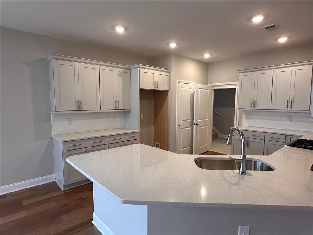 3 bedroom, 3 bathroom, 2,334 sq ft condominium for sale at 3750 Baguette Court 1202, Cumming, GA 30028 — photo 6