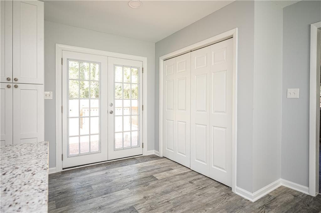 3 bedroom, 2 bathroom, 1,536 sq ft single family residence for rent at 405 Concord Woods Drive, Smyrna, GA 30082 for $2,500 a month — photo 8