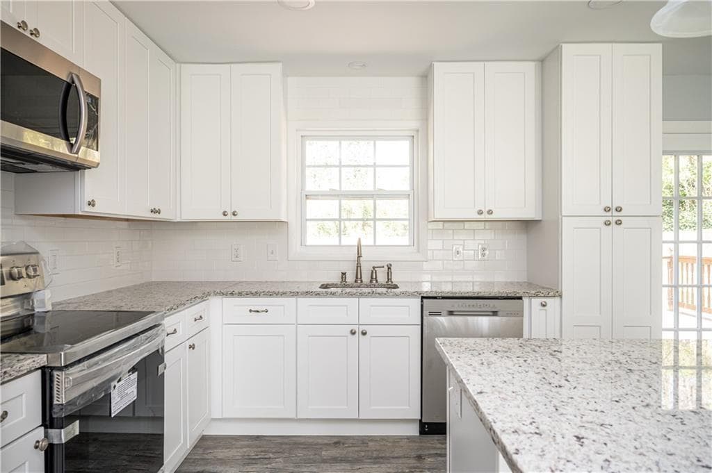 3 bedroom, 2 bathroom, 1,536 sq ft single family residence for rent at 405 Concord Woods Drive, Smyrna, GA 30082 for $2,500 a month — photo 10
