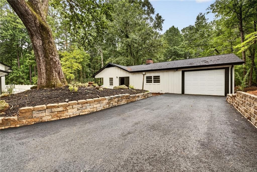 3 bedroom, 3 bathroom, 2,784 sq ft single family residence for sale at 15970 Freemanville Road, Milton, GA 30004 — photo 10