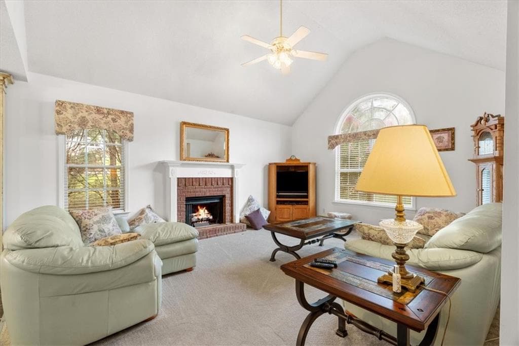 3 bedroom, 2 bathroom, 1,879 sq ft single family residence for sale at 130 Orchard Way, Calhoun, GA 30701 — photo 5