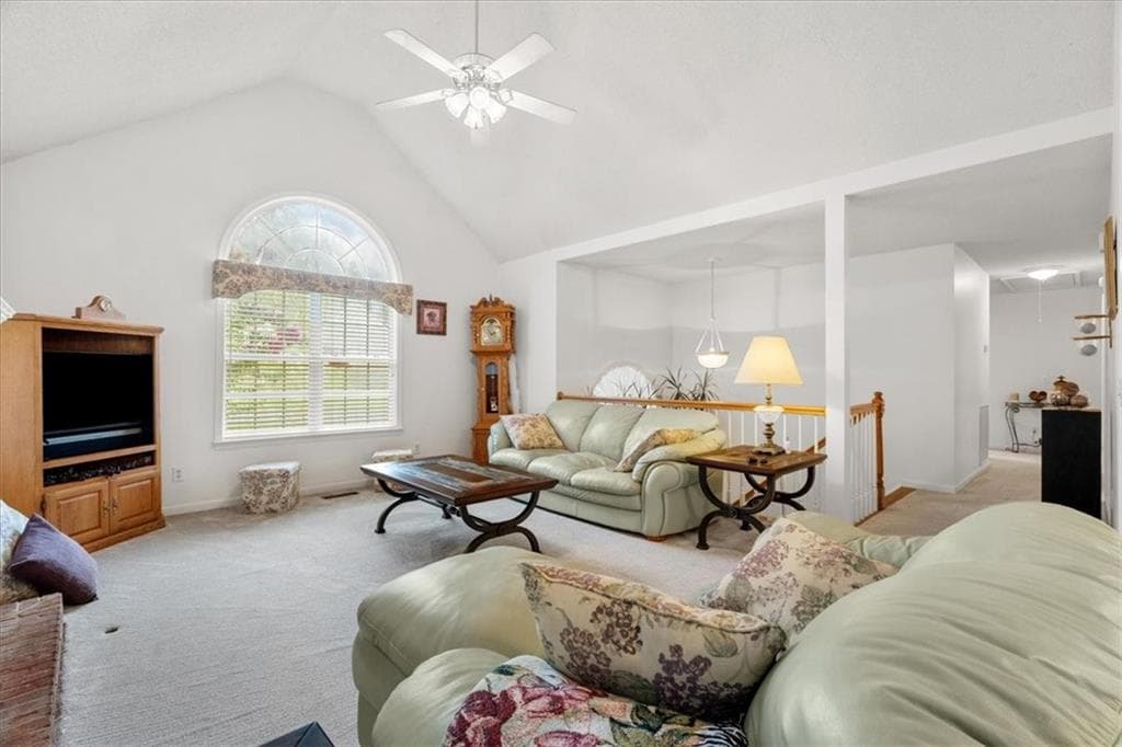 3 bedroom, 2 bathroom, 1,879 sq ft single family residence for sale at 130 Orchard Way, Calhoun, GA 30701 — photo 6