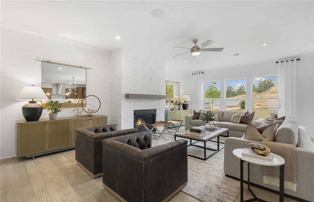 5 bedroom, 5 bathroom, 3,309 sq ft single family residence for sale at 5318 Mulberry Pass Court, Hoschton, GA 30548 — photo 7