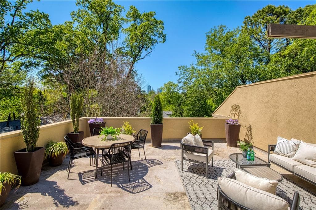 3 bedroom, 4 bathroom, 3,600 sq ft townhouse for sale at 866 Monroe Drive, Atlanta, GA 30308 — photo 4