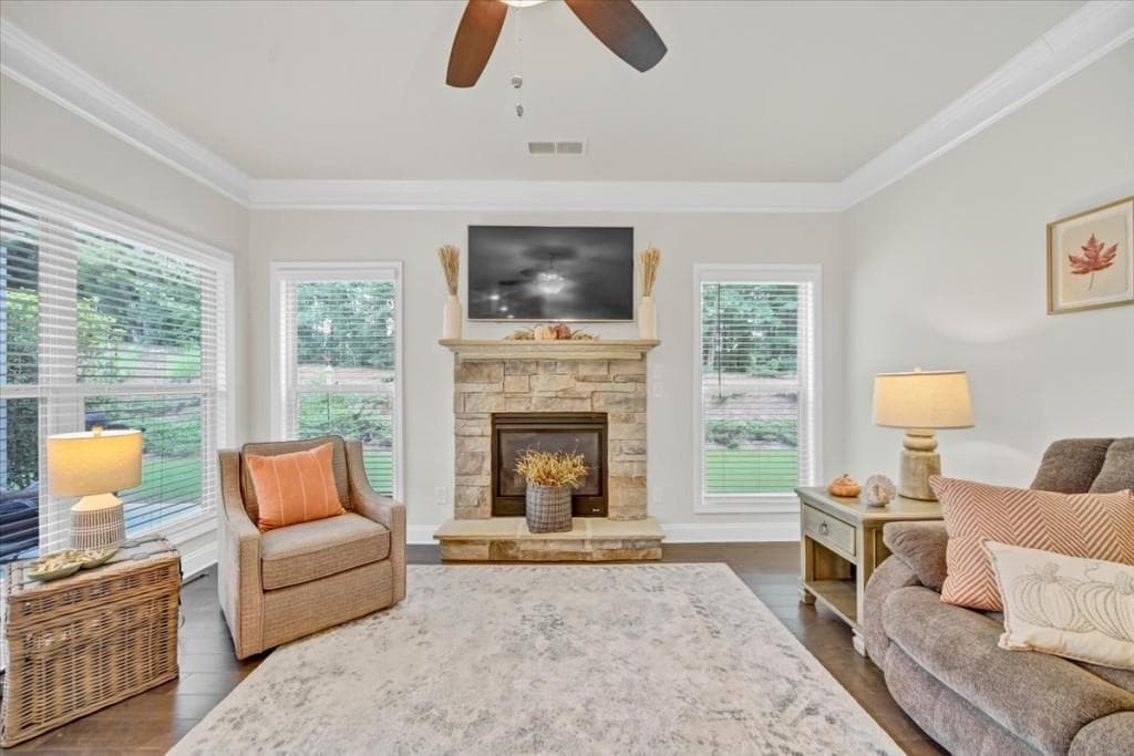 2 bedroom, 2 bathroom, 1,912 sq ft single family residence under contract at 329 Ellington Drive, Canton, GA 30115 — photo 8