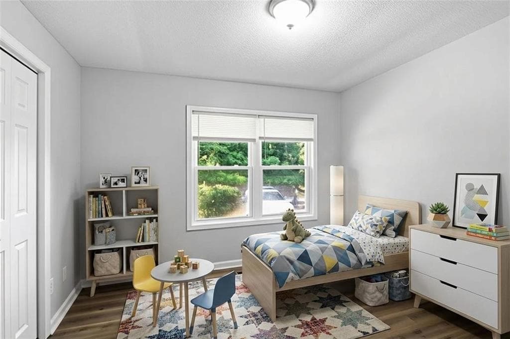 3 bedroom, 1 bathroom, 1,308 sq ft single family residence for sale at 1393 Northwest Drive, Atlanta, GA 30318 — photo 6