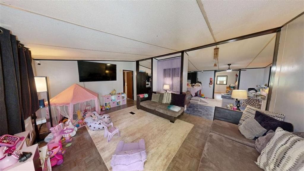 5 bedroom, 2 bathroom, 1,680 sq ft single family residence for sale at 93727 Highway 9, Lineville, AL 36266 — photo 8