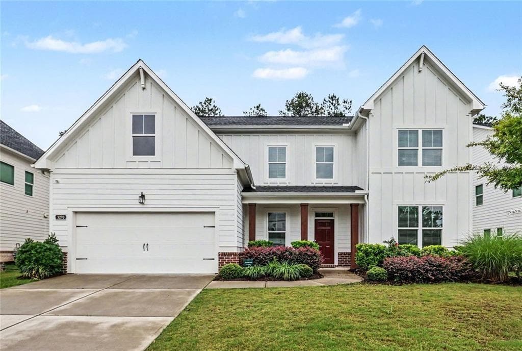 5 bedroom, 4 bathroom, 3,284 sq ft single family residence for sale at 3270 Andover Street, Cumming, GA 30028 — photo 2
