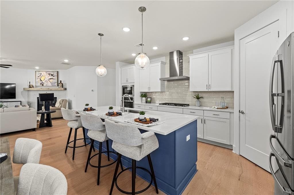3 bedroom, 3 bathroom, 2,359 sq ft single family residence for sale at 1045 Pine Bark Lane, Canton, GA 30114 — photo 9