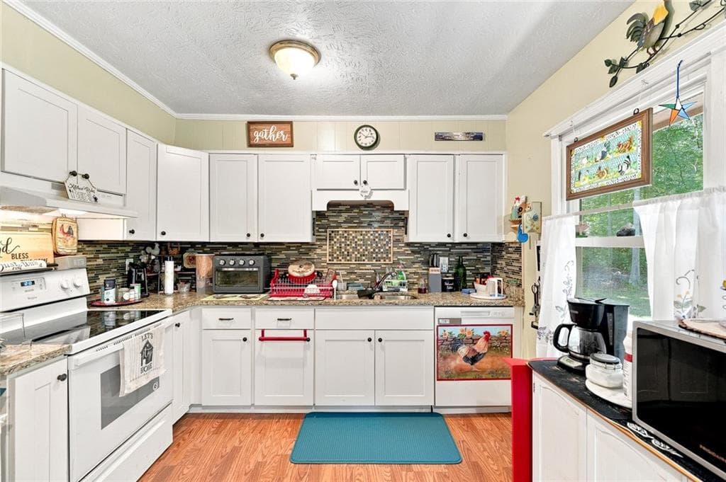 3 bedroom, 1 bathroom, 984 sq ft single family residence for sale at 2261 Rehoboth Church Road, Griffin, GA 30224 — photo 9