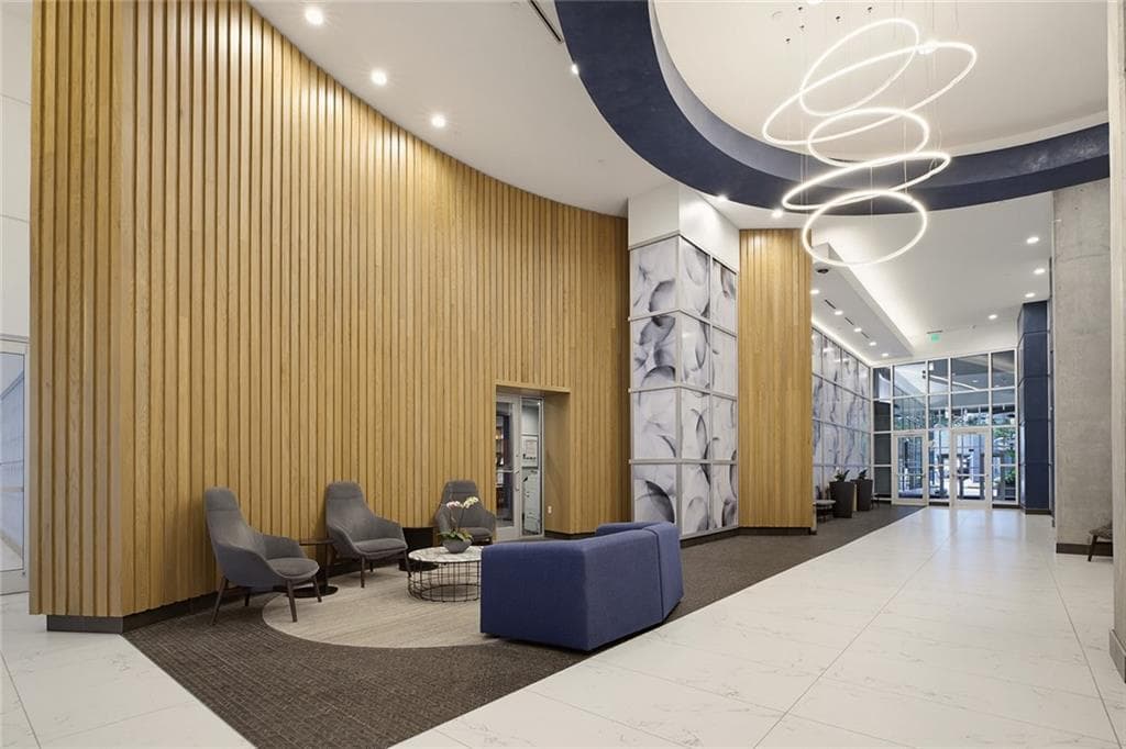 1 bedroom, 1 bathroom, 872 sq ft condominium for sale at 943 Peachtree Street 1218, Atlanta, GA 30309 — photo 3