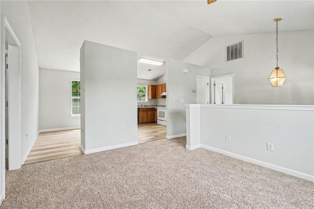 3 bedroom, 3 bathroom, 1,570 sq ft single family residence under contract at 4967 Mckinley Drive, Lula, GA 30554 — photo 3