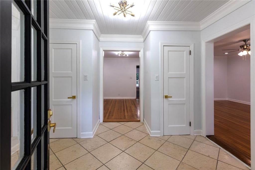 5 bedroom, 5 bathroom, 3,100 sq ft single family residence for rent at 1311 Roxboro Drive, Atlanta, GA 30324 for $4,950 a month — photo 8