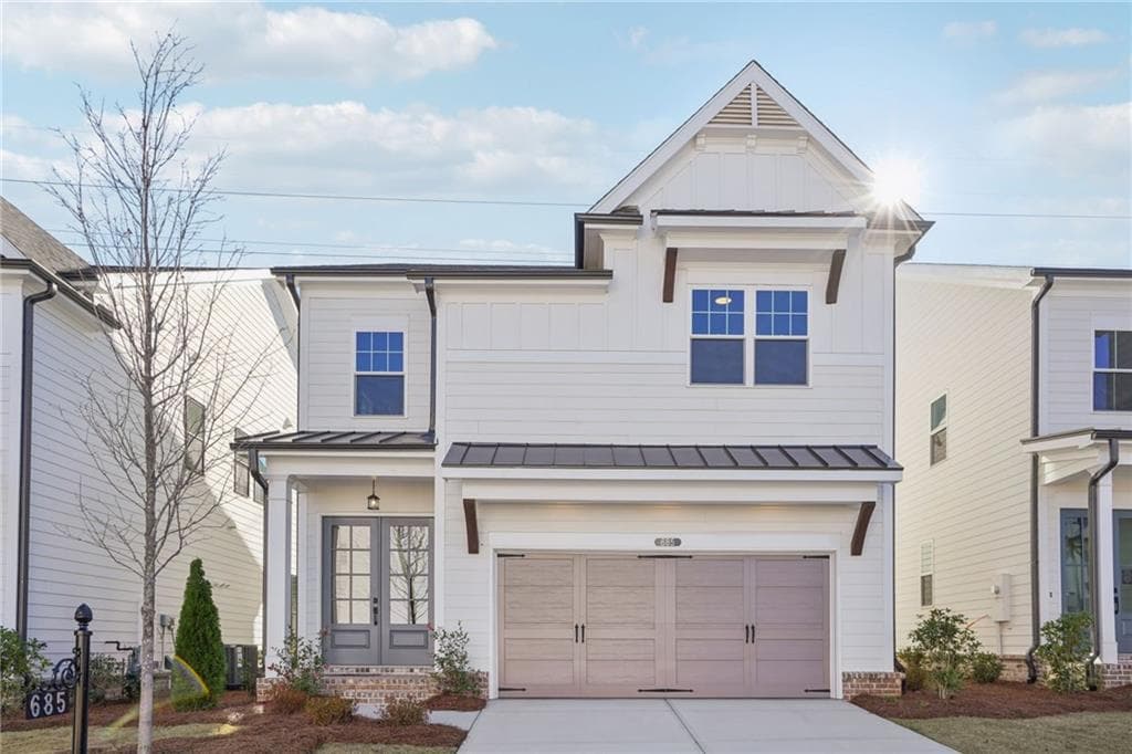 4 bedroom, 3 bathroom, 2,518 sq ft single family residence under contract at 616 Silva Street, Cumming, GA 30040 — photo 2