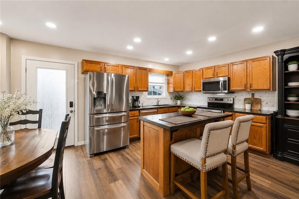 4 bedroom, 3 bathroom, 2,270 sq ft single family residence for sale at 383 Acadia Drive, Ellijay, GA 30540 — photo 10