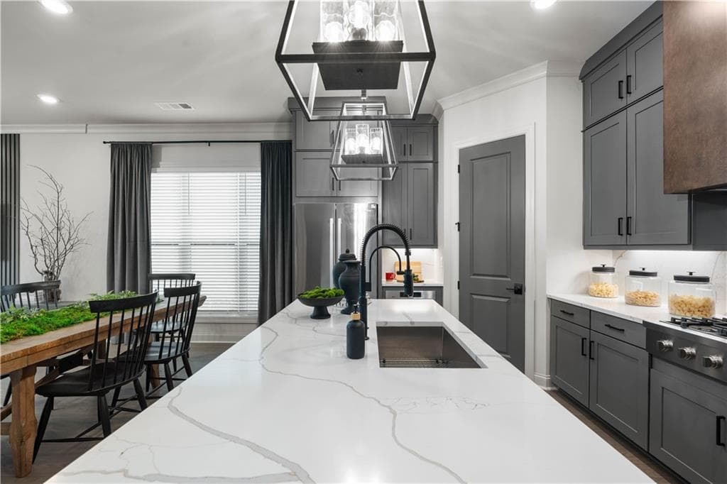 4 bedroom, 3 bathroom, 2,518 sq ft single family residence under contract at 616 Silva Street, Cumming, GA 30040 — photo 7