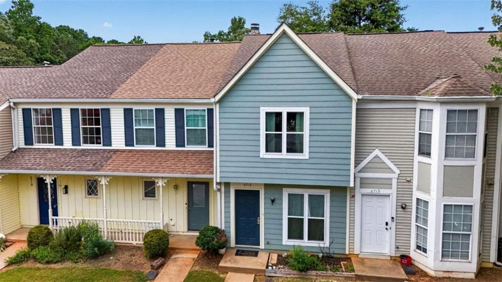2 bedroom, 3 bathroom, 1,036 sq ft townhouse for sale at 6715 Colchester Place, Norcross, GA 30093 — photo 6