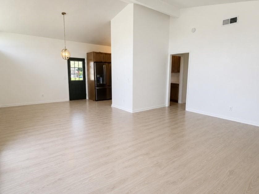3 bedroom, 2 bathroom, 1,288 sq ft single family residence for sale at 215 Maplewood Drive, Calhoun, GA 30701 — photo 7