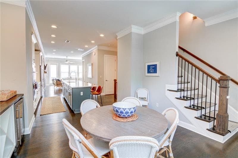 3 bedroom, 4 bathroom, 2,280 sq ft townhouse for sale at 2357 Brissett Lane, Brookhaven, GA 30319 — photo 2