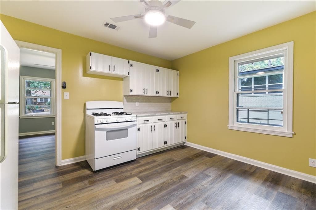 3 bedroom, 1 bathroom, 1,044 sq ft single family residence for rent at 2288 Polar Rock Avenue, Atlanta, GA 30315 for $1,595 a month — photo 8